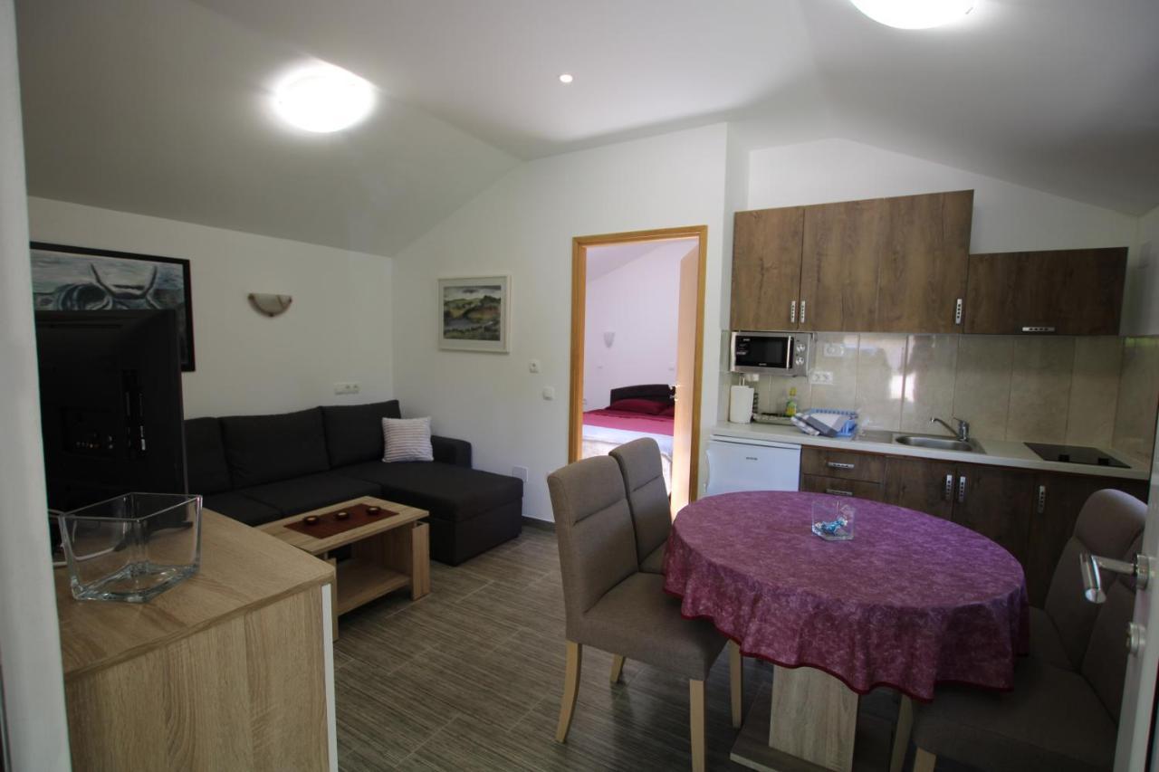 Apartments Green Garden Labinci Δωμάτιο φωτογραφία