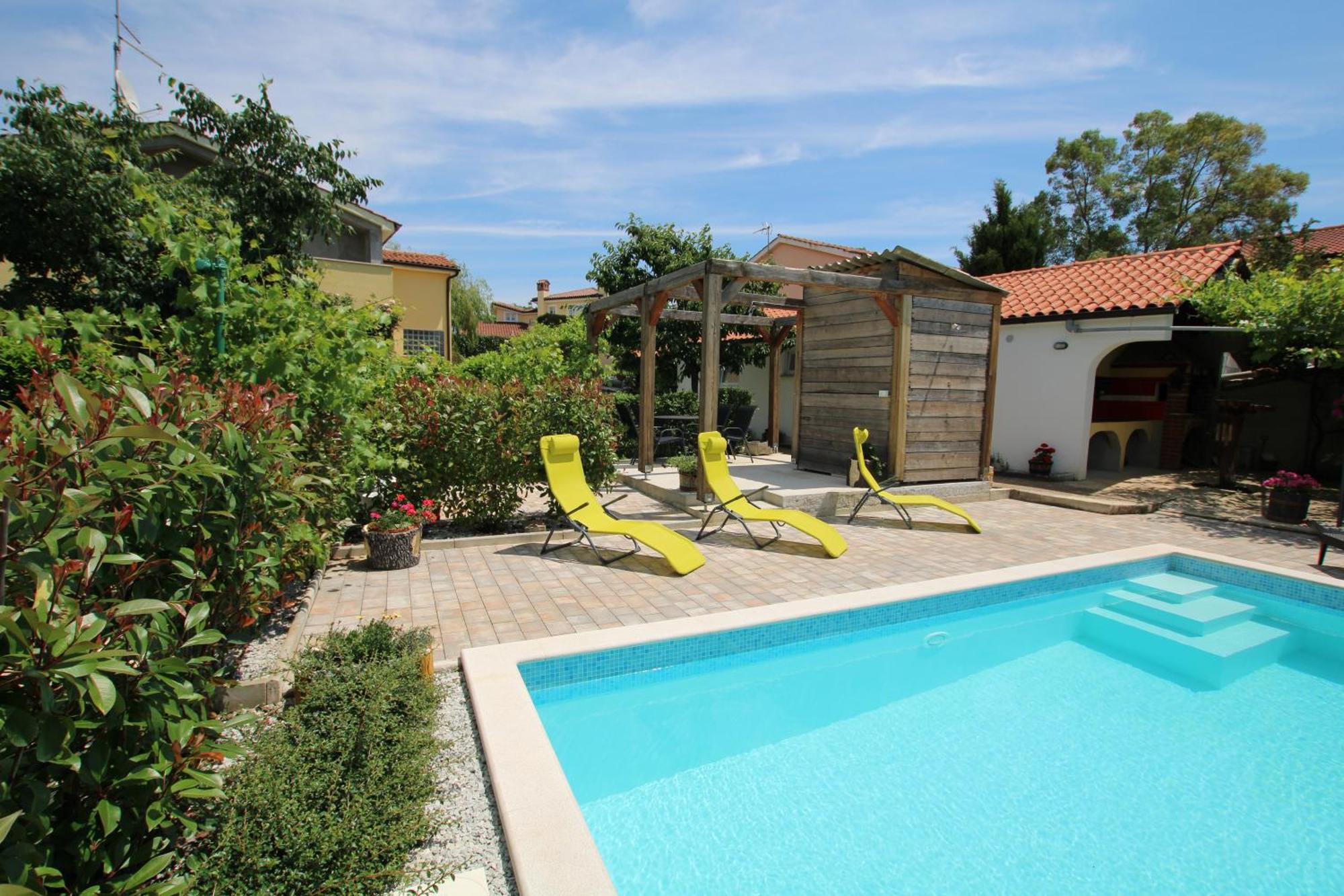 Apartments Green Garden Labinci Εξωτερικό φωτογραφία